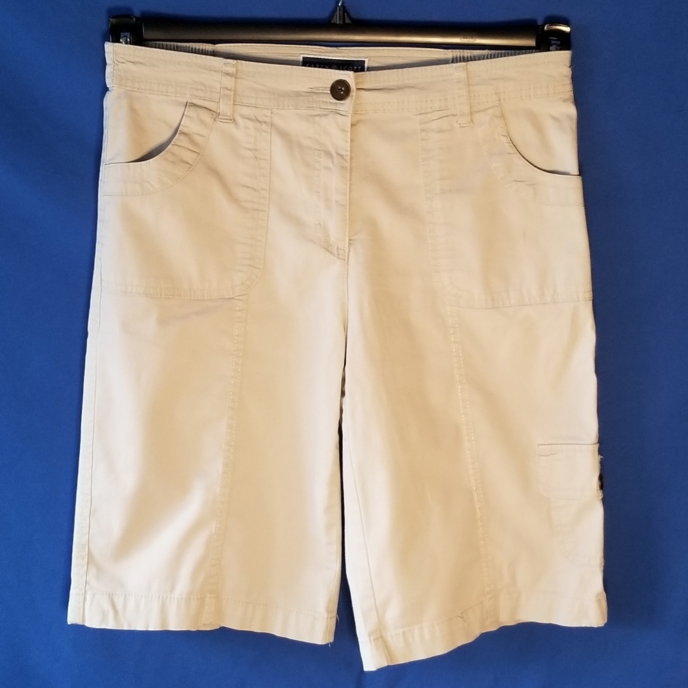 Karen Scott Comfort Waist Shorts Flattering Mid-Rise Silhouette Utility Pockets